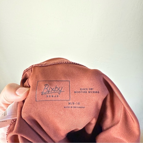 Bixby Nomad Tie Front Leggings Girls Size Medium 8-10 Rust - Picture 7 of 7